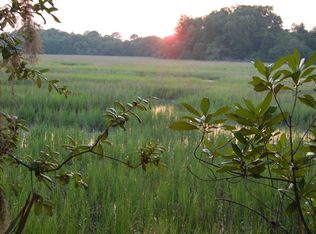 8 Timber Trl, Beaufort, SC 29907