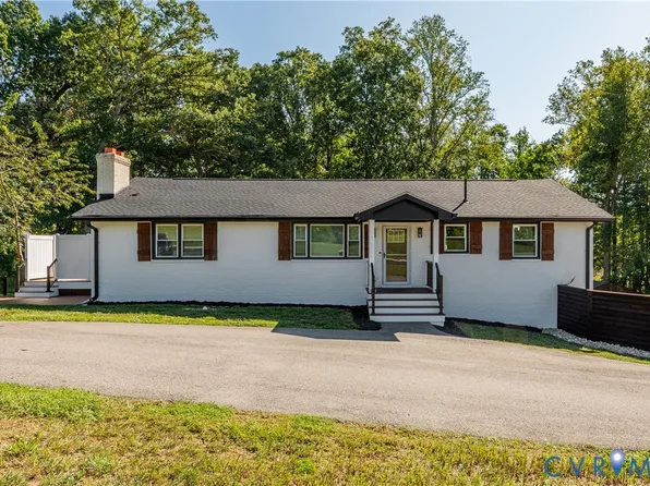 2119 Otterdale Rd, Midlothian, VA 23112