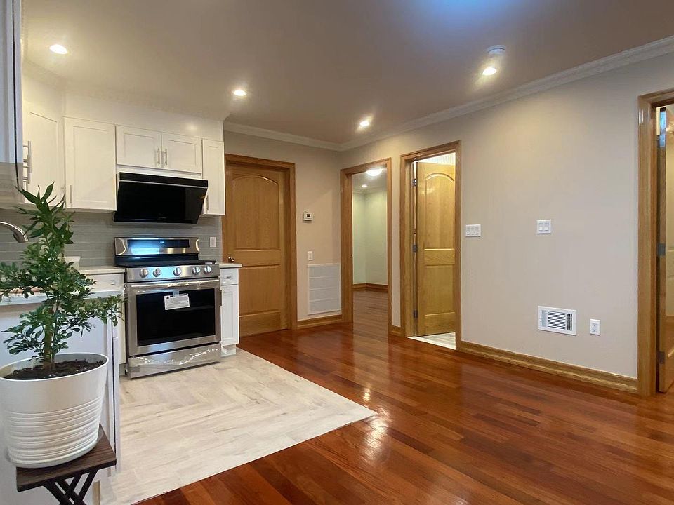 1st image of 7314 160th St #1