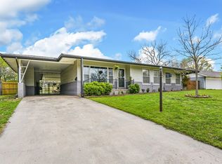 3825 Piedmont Rd, Fort Worth, TX 76116