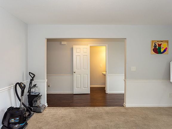5th image of 1825 Mossberg Dr