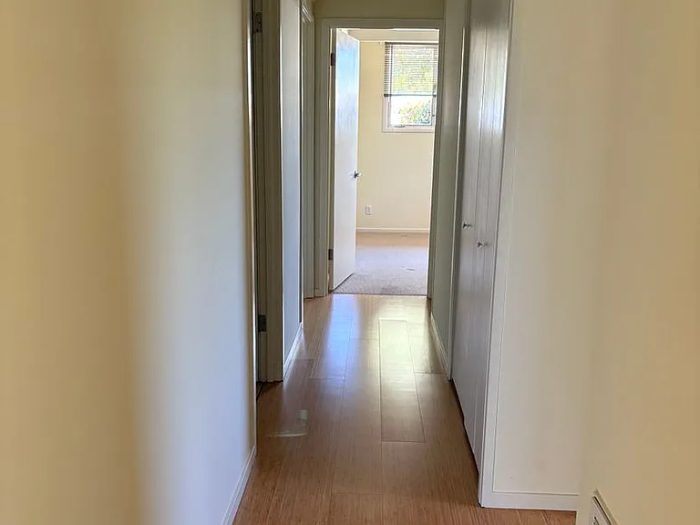 14 Roosevelt Cir — Photo 9