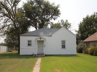 1110 E 15th St, Hays, KS 67601