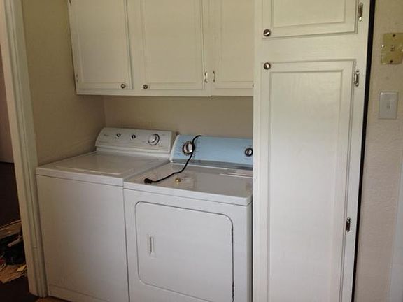 Laundry area