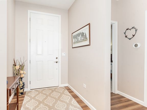 3rd image of 3178 Sweetgrass Cir