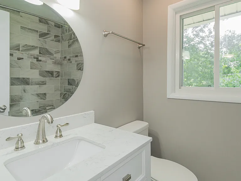 2624 Southview Pl — Photo 8