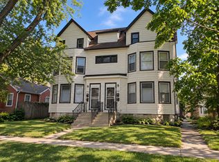 731 W 3rd St #733-1/2, Waterloo, IA 50701