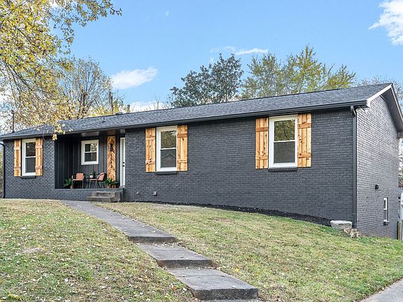 4th image of 1543 Armistead Dr