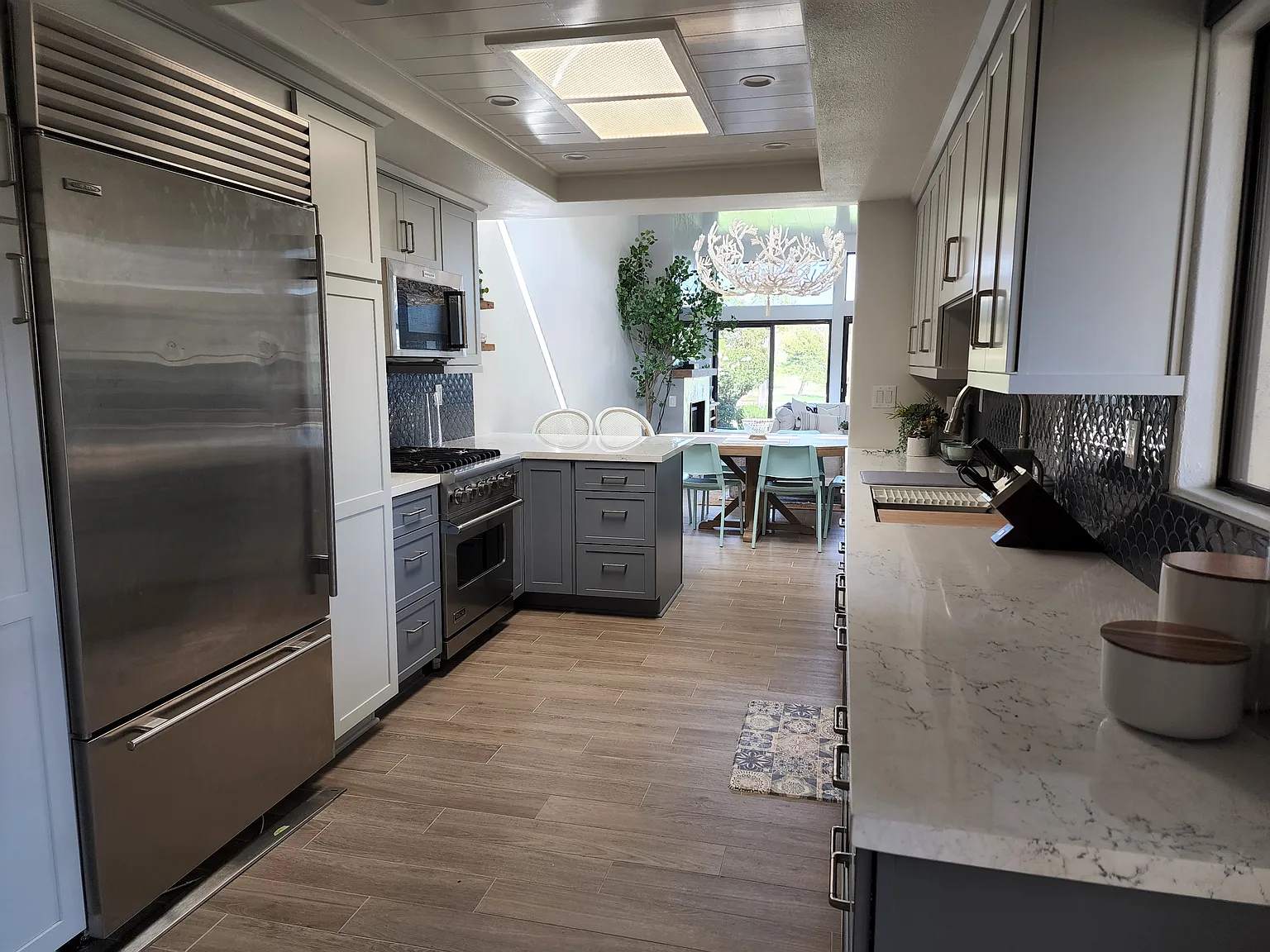 3 bed, 1567 sqft, $7,700 — Photo 4