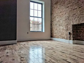 Rented by SCOUTBK.COM