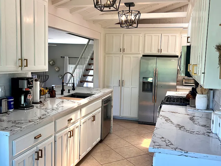 805 Van Horn Rd — Photo 21