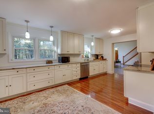 83 Grassy Lake Rd, Shamong, NJ 08088