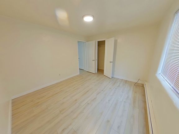 5th image of 325 W 12th Ave APT 10