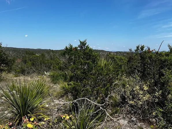 3475 PR 2765, Montell, TX 78801