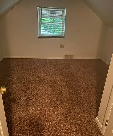 212 Lutz Rd — Photo 3