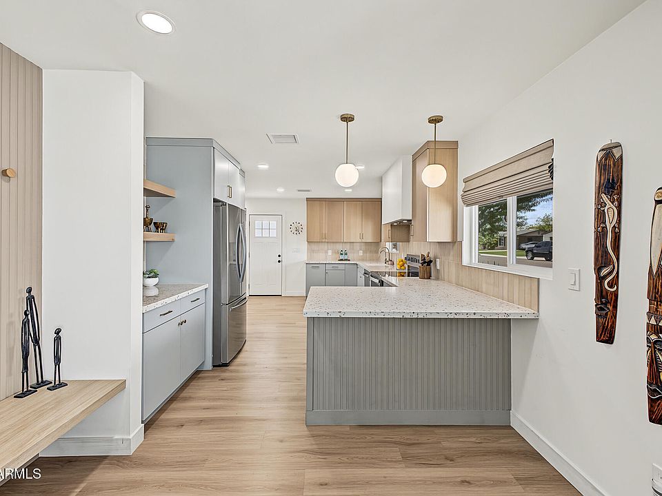 1st image of 2115 N NORMAL Avenue