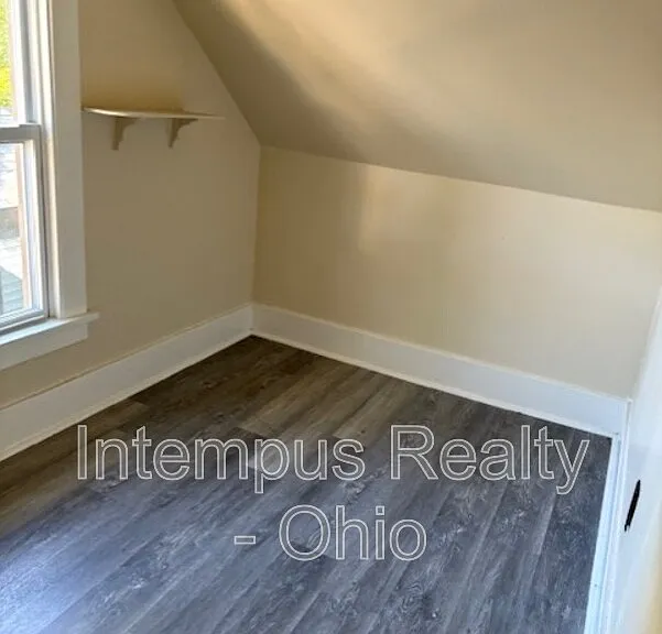 1151 Kenilworth Ave SE — Photo 8