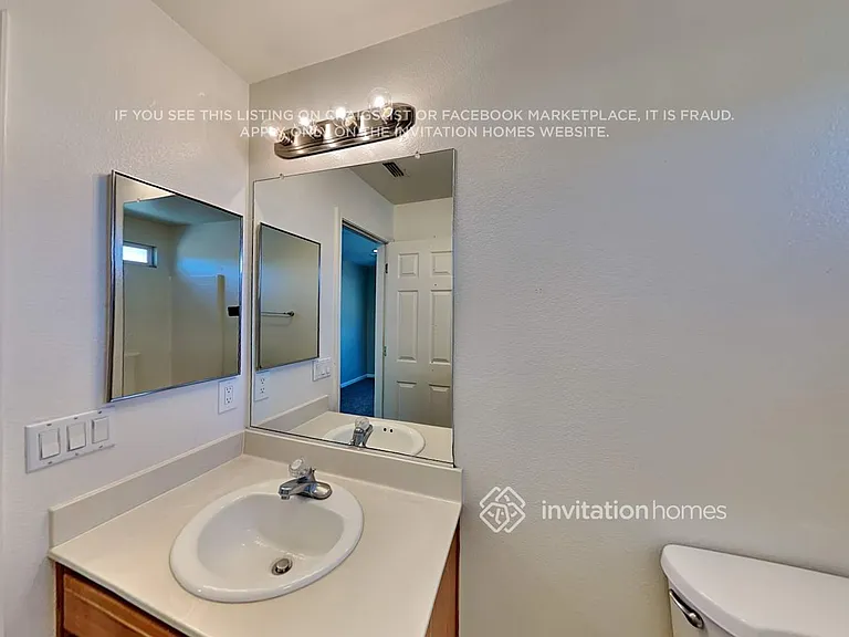 11512 Linday Way — Photo 16