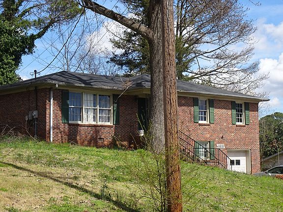 3rd image of 4616 Daugette Dr NW