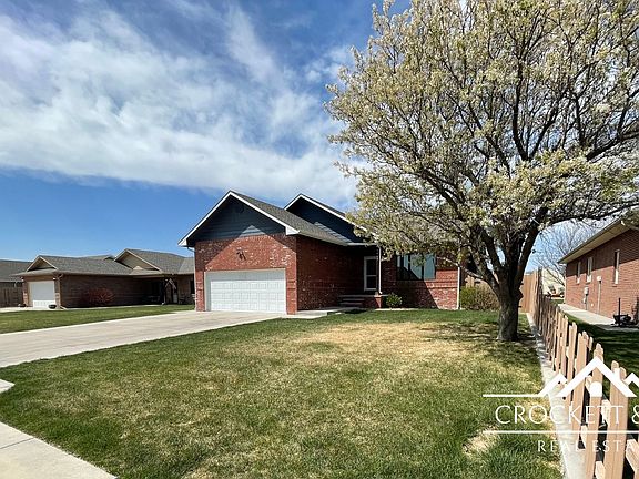 2nd image of 1405 Antelope St