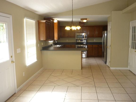 5th image of 5537 Peace St