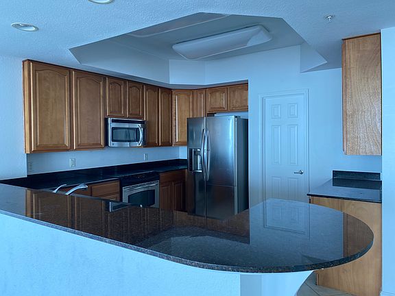 2nd image of 2668 Beach Blvd #2001