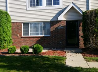 29708 Amy Ln, Chesterfield, MI 48047