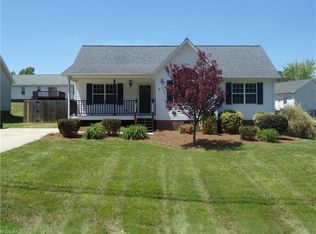 247 Albertson Rd, Thomasville, NC 27360