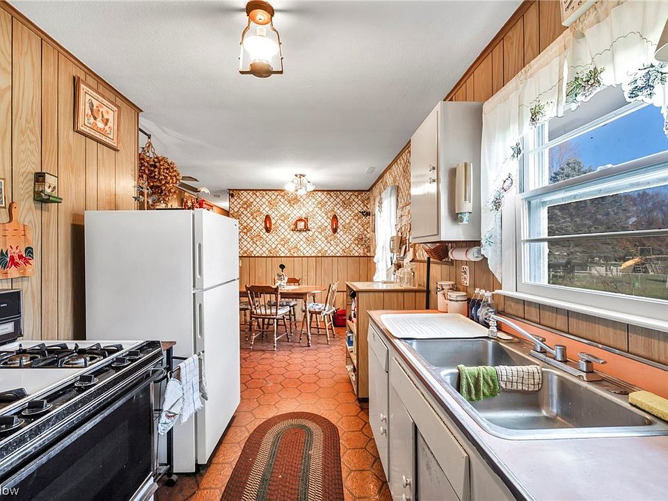 10207 W Ridge Rd, Elyria, OH 44035 Zillow