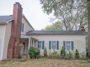 501 E Dee St, Lebanon, IL 62254