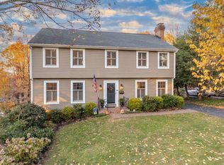 733 White Oak Rd SW, Roanoke, VA 24014