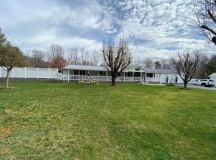 1016 Goose Dam Rd, Rocky Mount, VA 24151