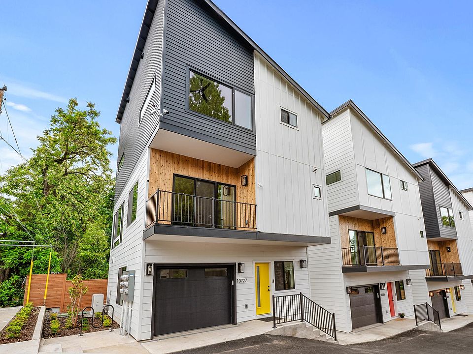 Exterior End Home