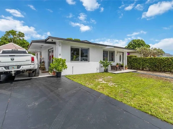 231 E 41st St, Hialeah, FL 33013