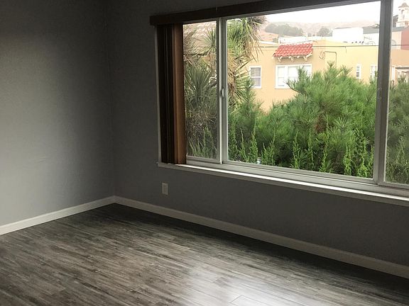 4th image of 119 Maple Ave APT 3