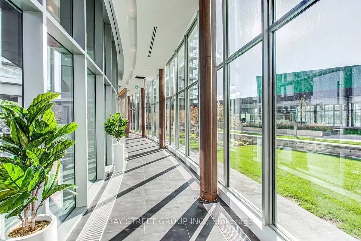 2 bed, $3,100 — Photo 2