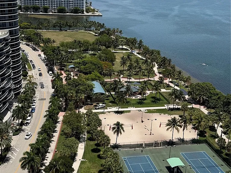 1717 N Bayshore Dr #A-2847 — Photo 21