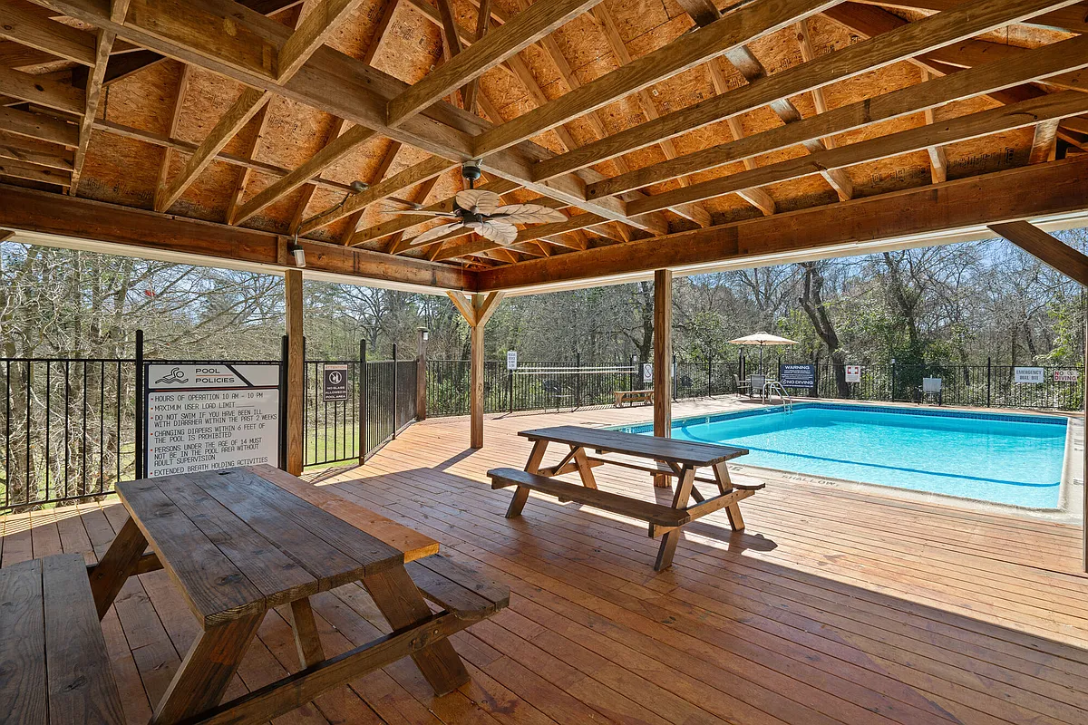 Building Photo - Maverick on Gilmer