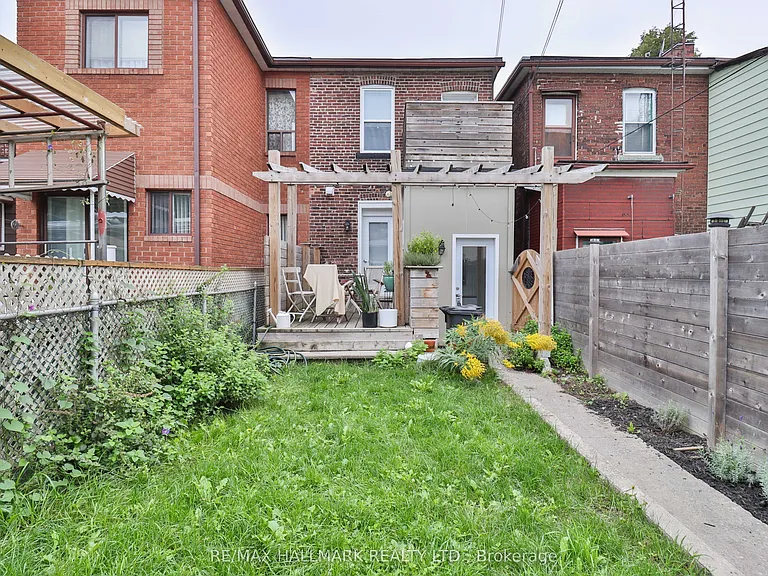 281 Symington Ave — Photo 16
