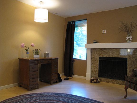 5th image of 10411 NE 115th Pl