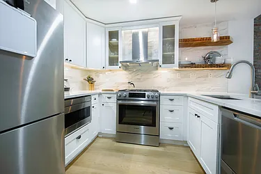 Rented by Safdie Realty Group