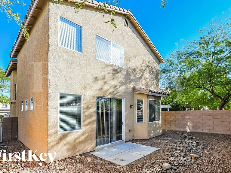9553 Parker Springs Ct — Photo 15