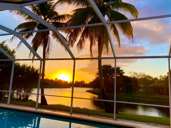 11305 Longshore Way E, Naples, FL 34119