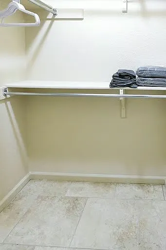 419 Susanwood Dr — Photo 15