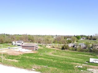 1020 Evergreen Rd, Bennet, NE 68317
