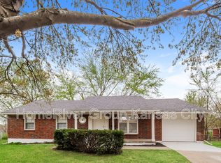 4224 E 42nd Ct S, Independence, MO 64055