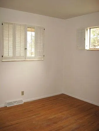1236 Constitution Ave — Photo 5