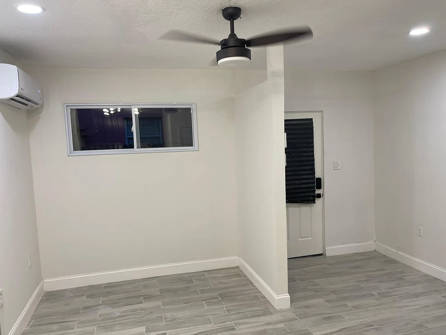 739 Country Woods Cir — Photo 2