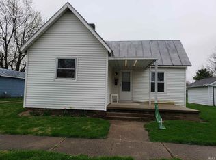 462 E Carl St, Winchester, IN 47394