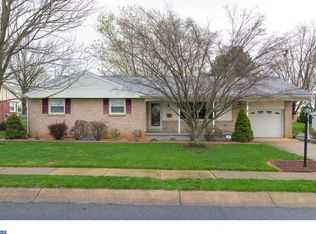 1740 Westwood Rd, Wyomissing, PA 19610